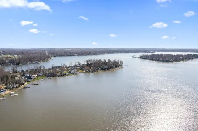 $40,000 | 5586 Paw Paw Lake Road, Coloma, MI 49038