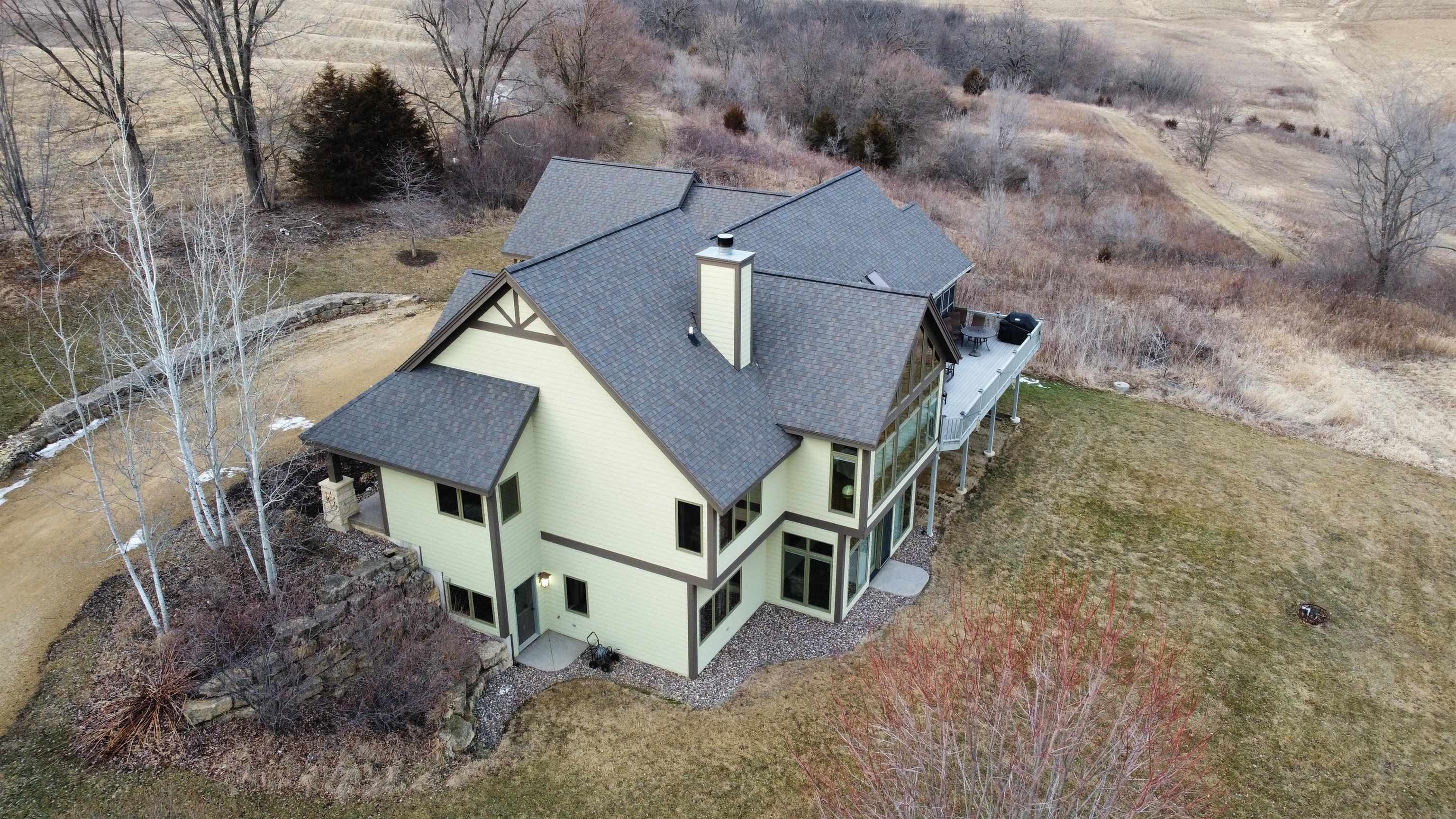 2592 East Liebert Road Elizabeth, IL 61028 - Photo 4 of 20 a view of a house with a yard
