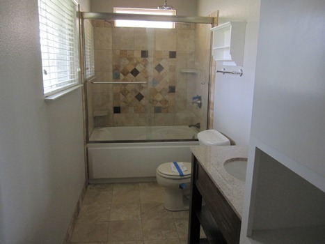 6260 Oasis Road Redding, CA 96003 - Photo 9 of 10 bath 2