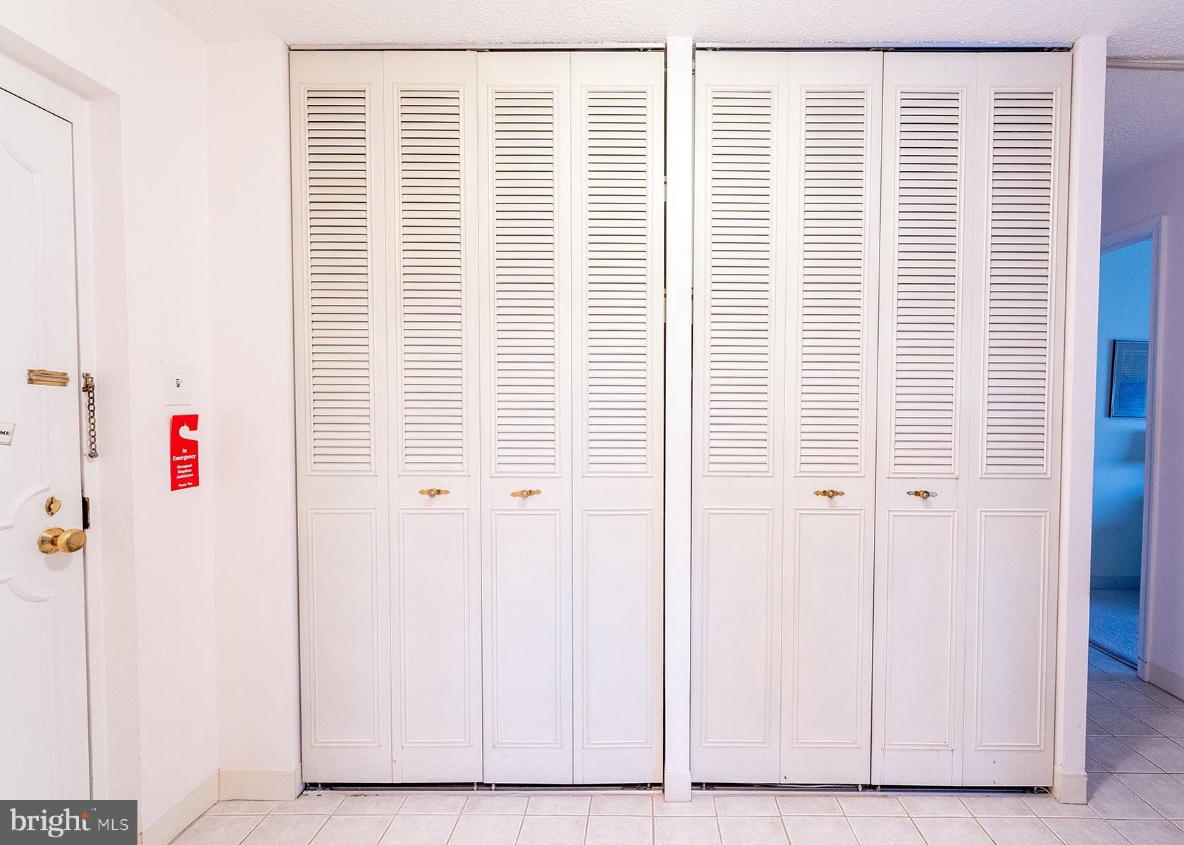 860 Lower Ferry Road, Unit 4G Ewing, NJ 08628 - Photo 6 of 23 Foyer-Plenty of Storage