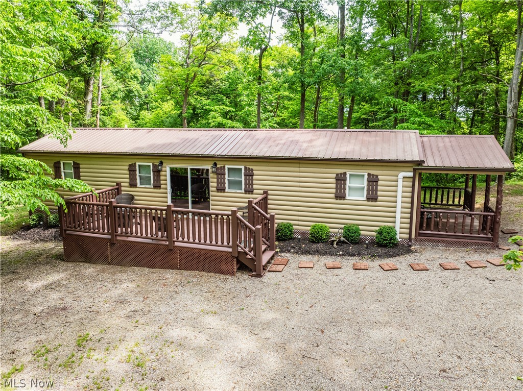 5674 Pleasant Valley Road Nashport, OH 43830 - Photo 1 of 50