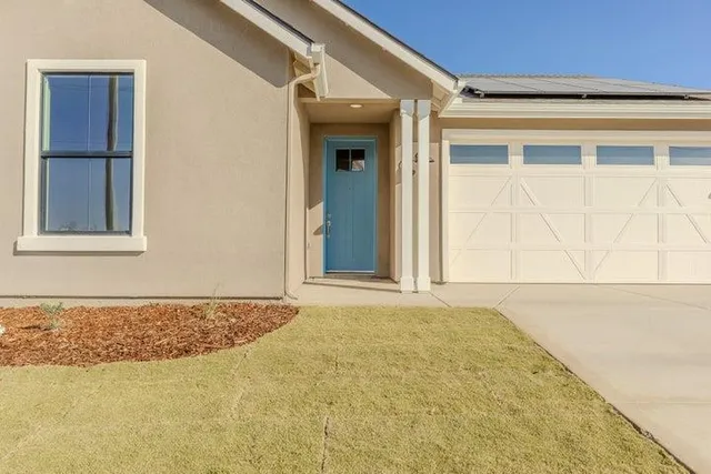 $424,750 | 2234 South Burke Street, Visalia, CA 93292