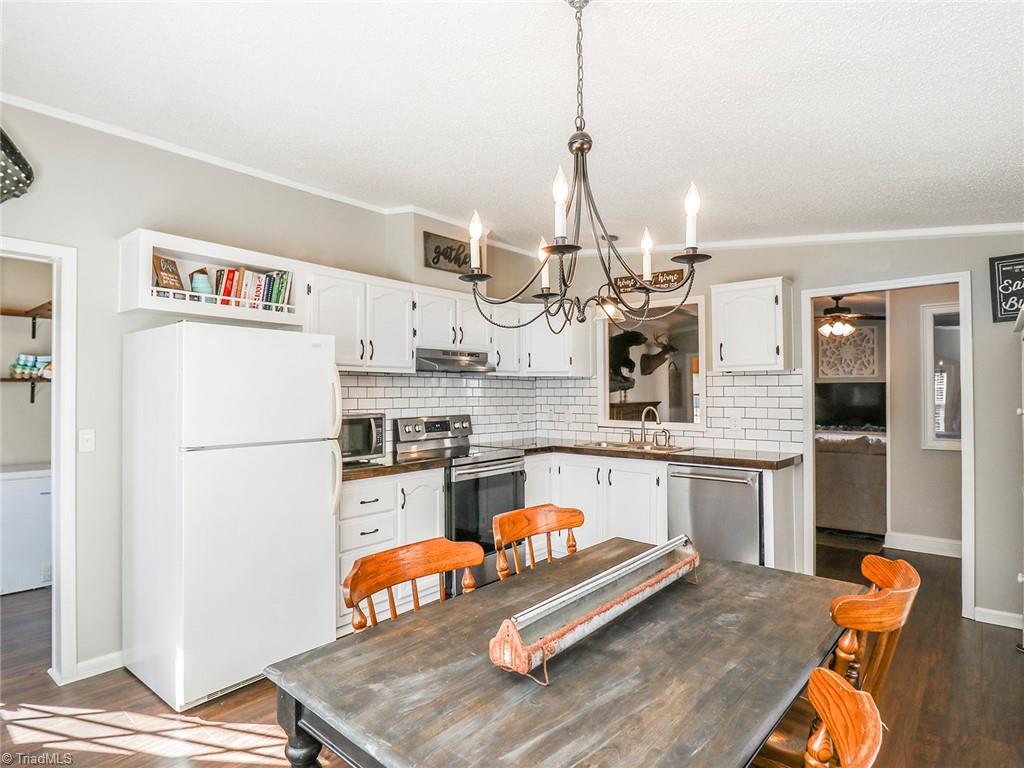 1256 Mock Road High Point, NC 27265 - Photo 12 of 27 Gallery Image 12