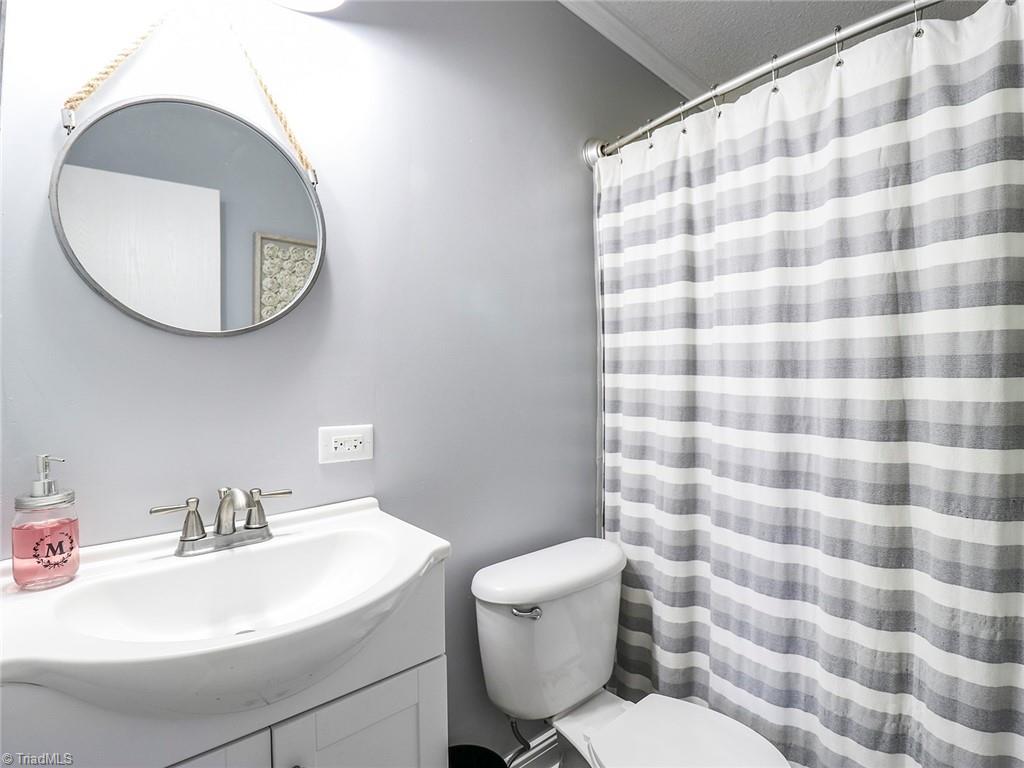 1256 Mock Road High Point, NC 27265 - Photo 21 of 27 Gallery Image 21