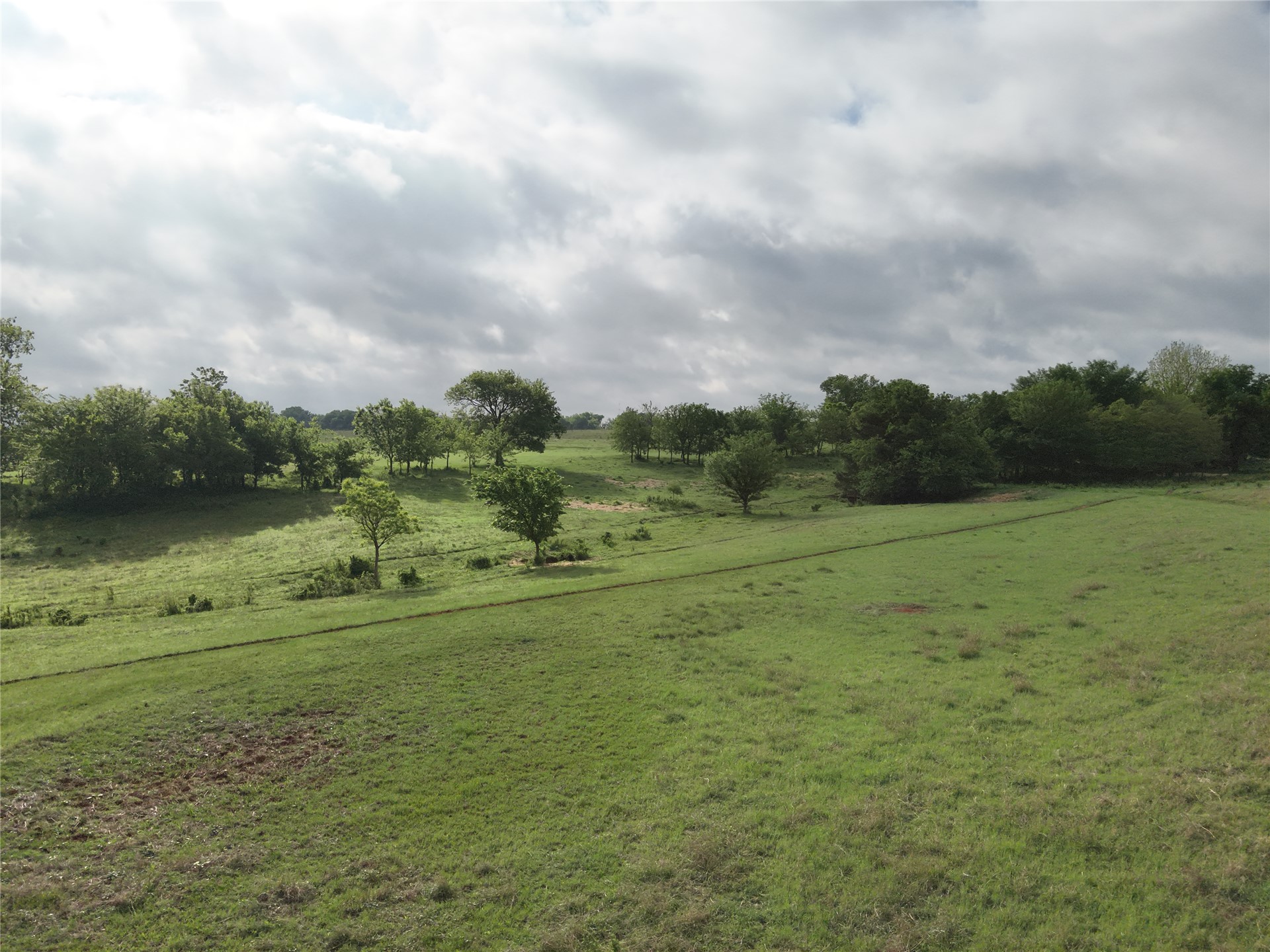 1 South Henney Road East Coyle, OK 73027 - Photo 12 of 27 Gallery Image 12