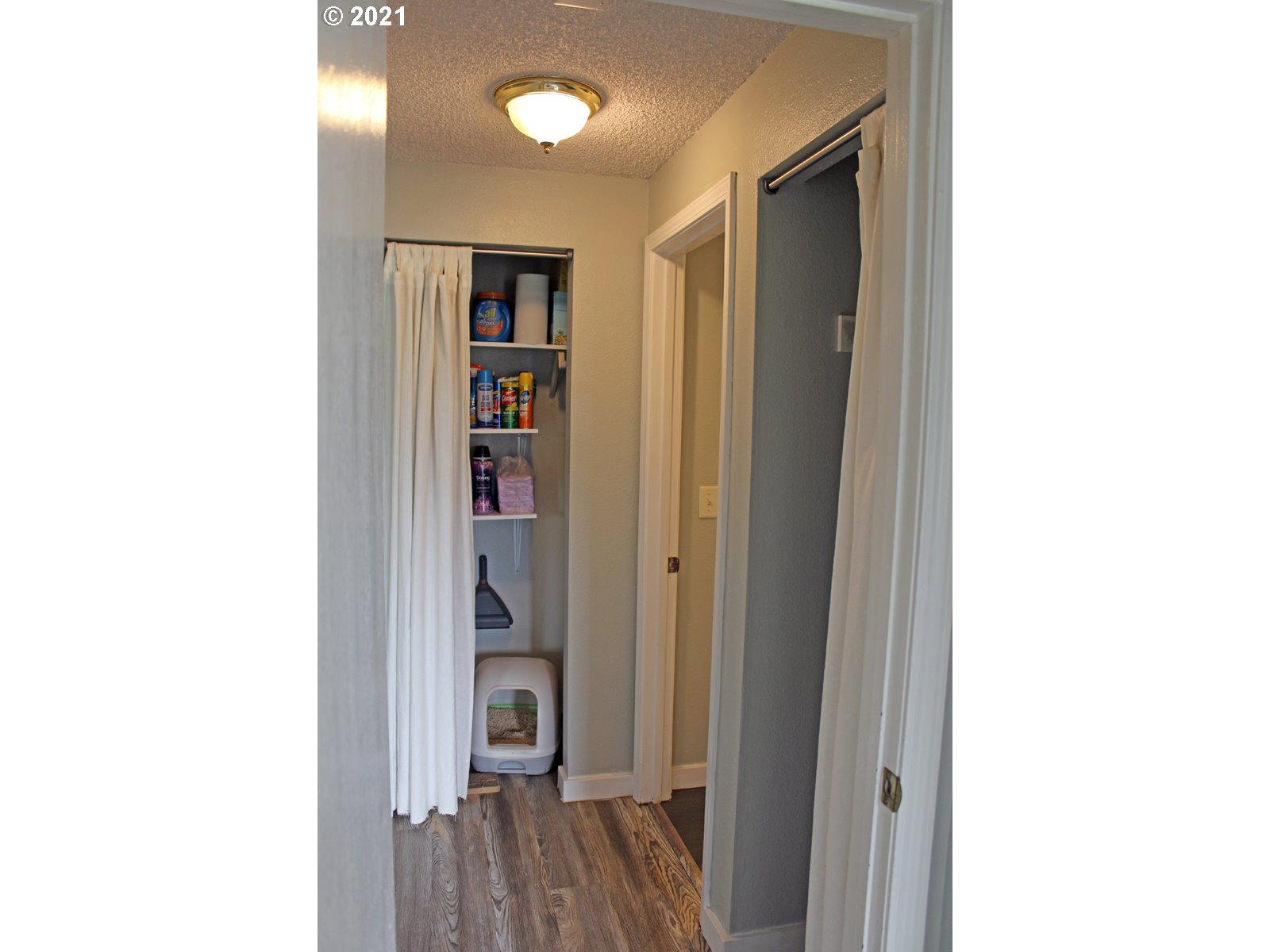 12614 Northwest Barnes Road, Unit 2 Portland, OR 97229 - Photo 15 of 25 Gallery Image 15