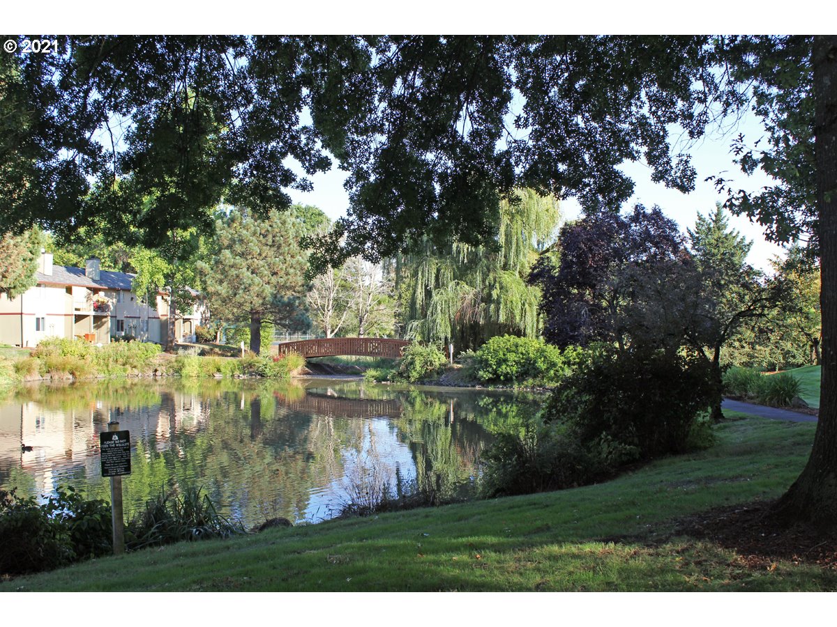12614 Northwest Barnes Road, Unit 2 Portland, OR 97229 - Photo 20 of 25 Gallery Image 20