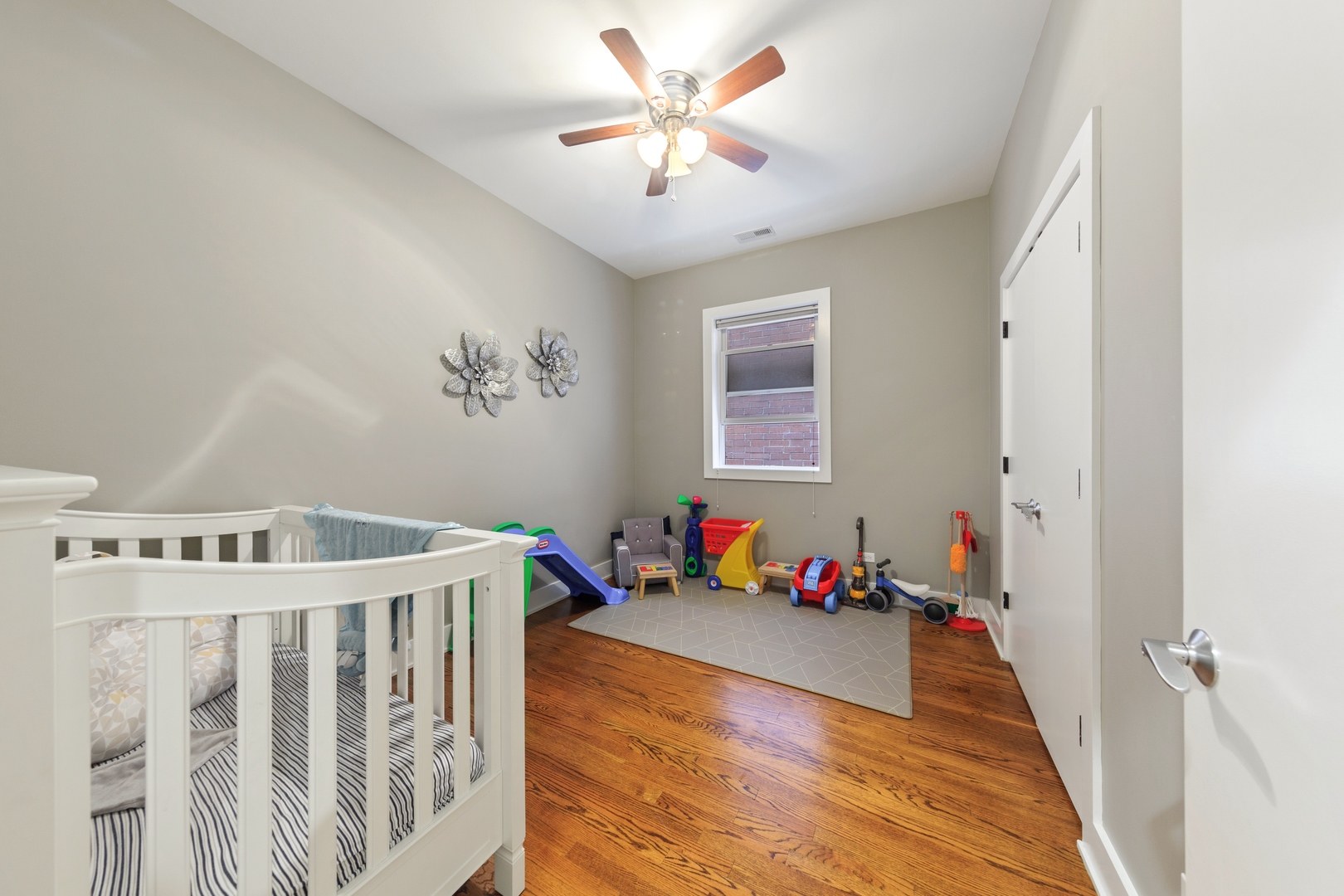 1242 West Jackson Boulevard, Unit 2W Chicago, IL 60607 - Photo 12 of 17