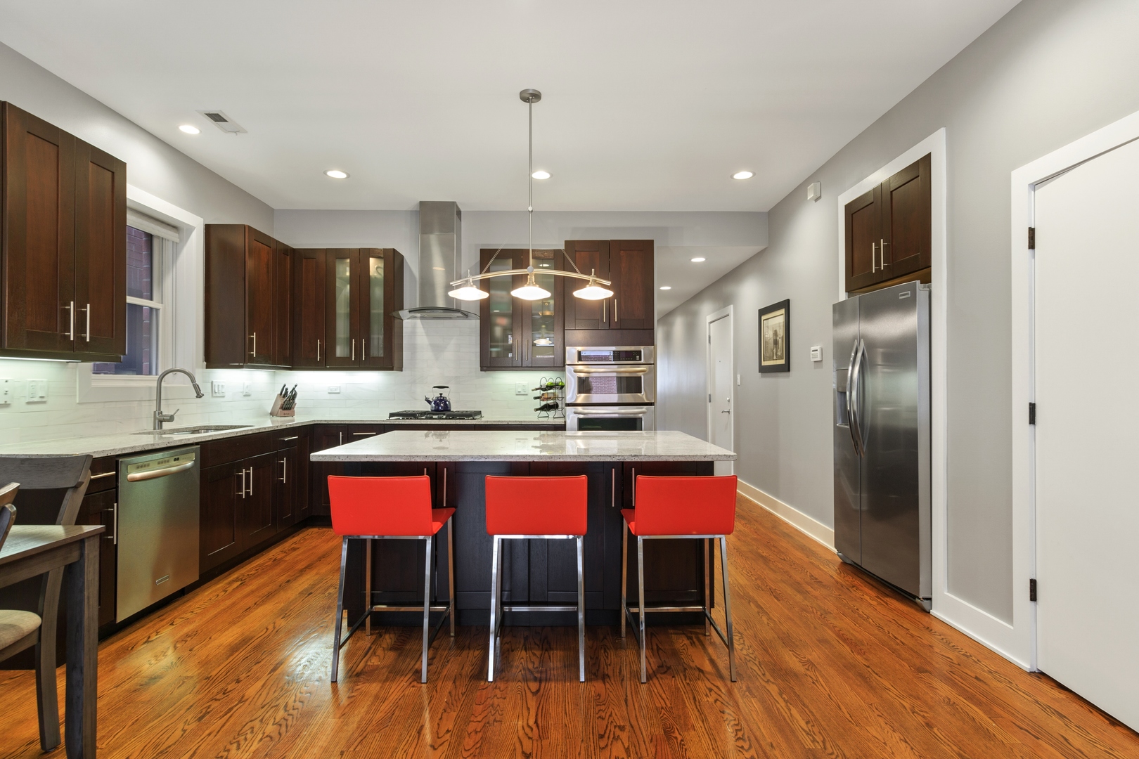 1242 West Jackson Boulevard, Unit 2W Chicago, IL 60607 - Photo 5 of 17