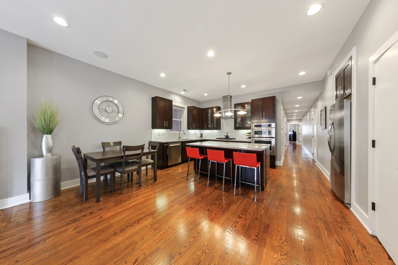 1242 West Jackson Boulevard, Unit 2W Chicago, IL 60607 - Photo 6 of 17