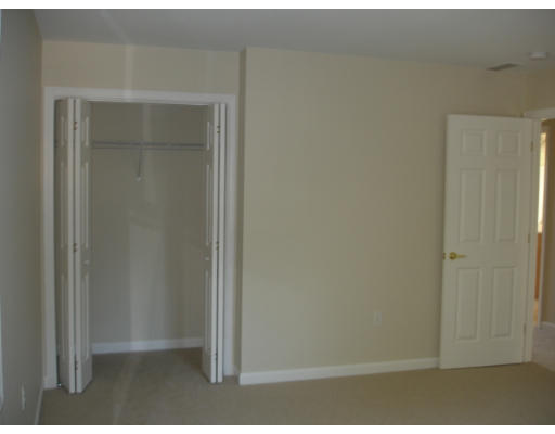44 Wilber Street Springfield, MA 01104 - Photo 11 of 13