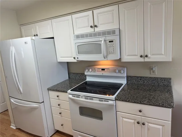 $124,900 | 8 Buck Circle, Unit 8, Haines City, FL 33844