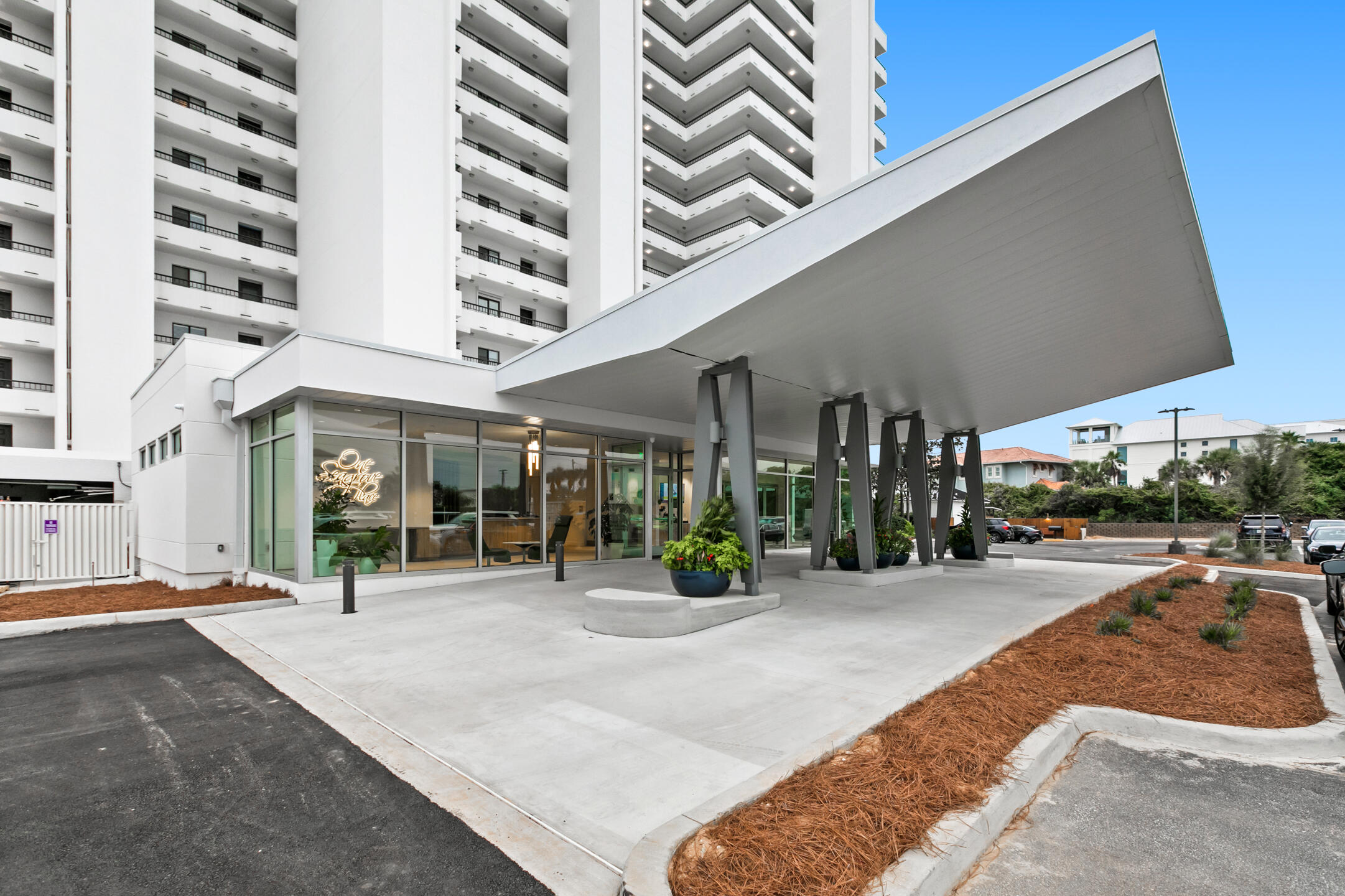 4100 East County Highway 30A, Unit 1604 Santa Rosa Beach, FL 32459 - Photo 35 of 43 a view of a building with sitting area