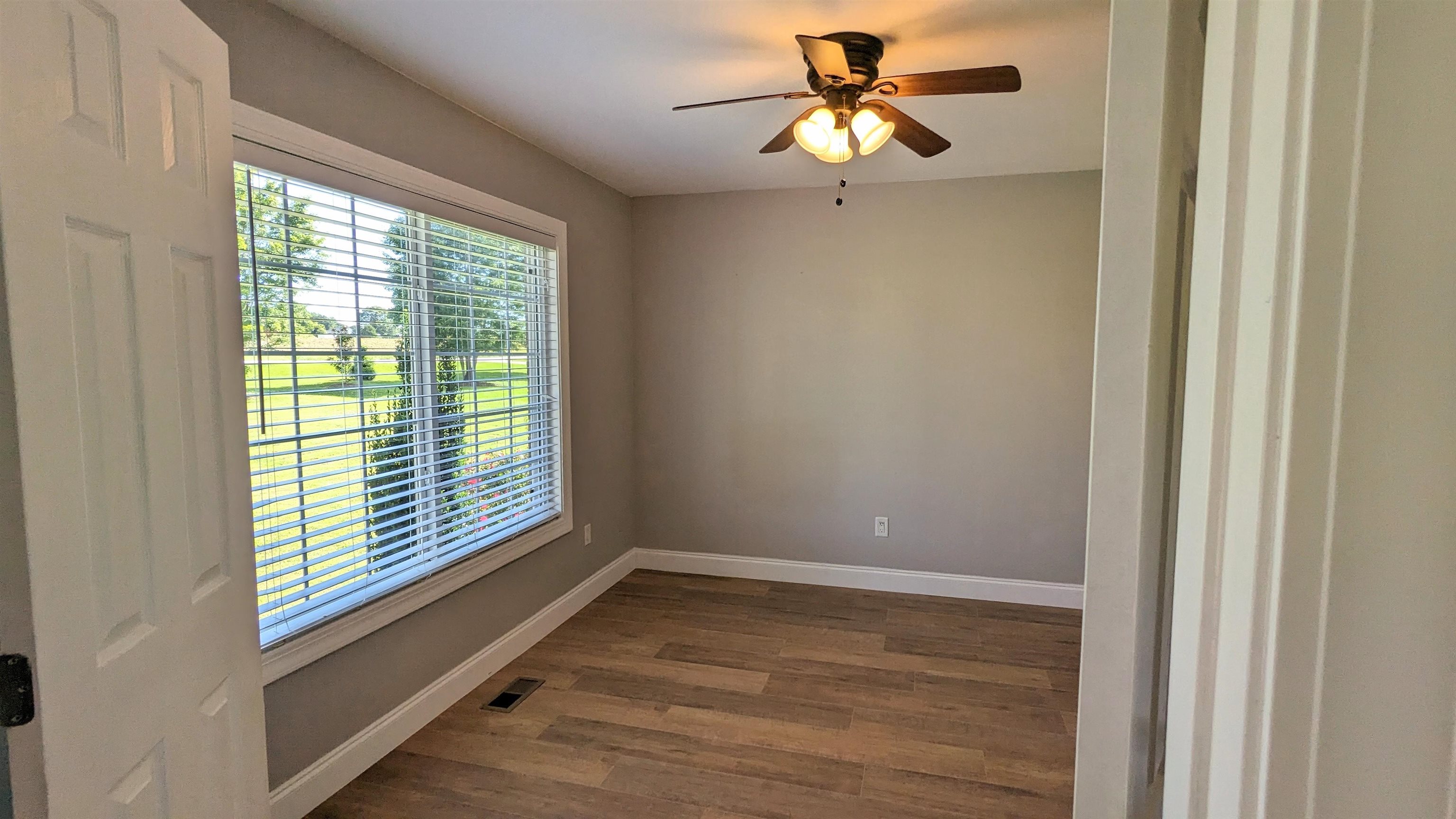 710 State Rd S-42-2215 Roebuck, SC 29376 - Photo 9 of 11