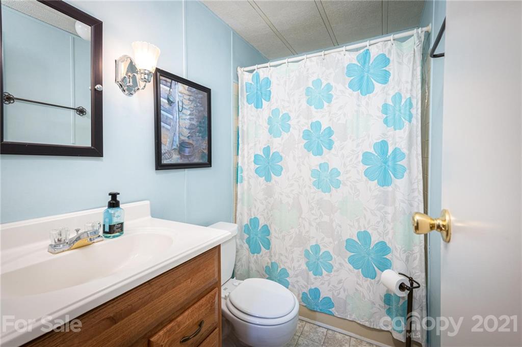 500 Miner's Road Lincolnton, NC 28092 - Photo 11 of 21 Gallery Image 11