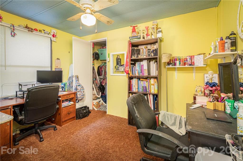500 Miner's Road Lincolnton, NC 28092 - Photo 12 of 21 Gallery Image 12