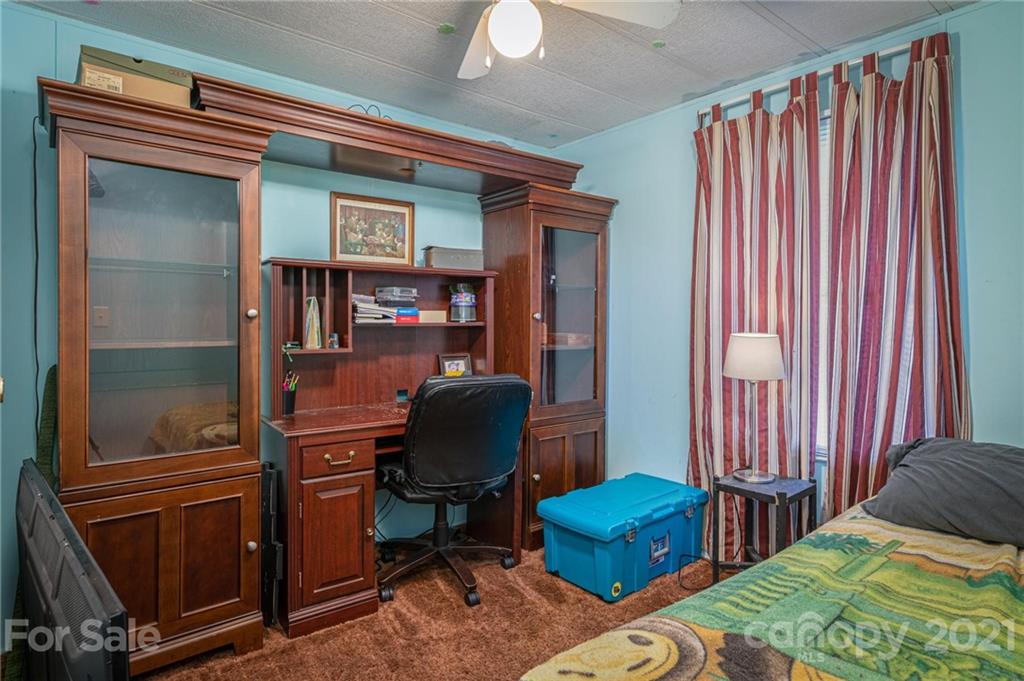 500 Miner's Road Lincolnton, NC 28092 - Photo 13 of 21 Gallery Image 13
