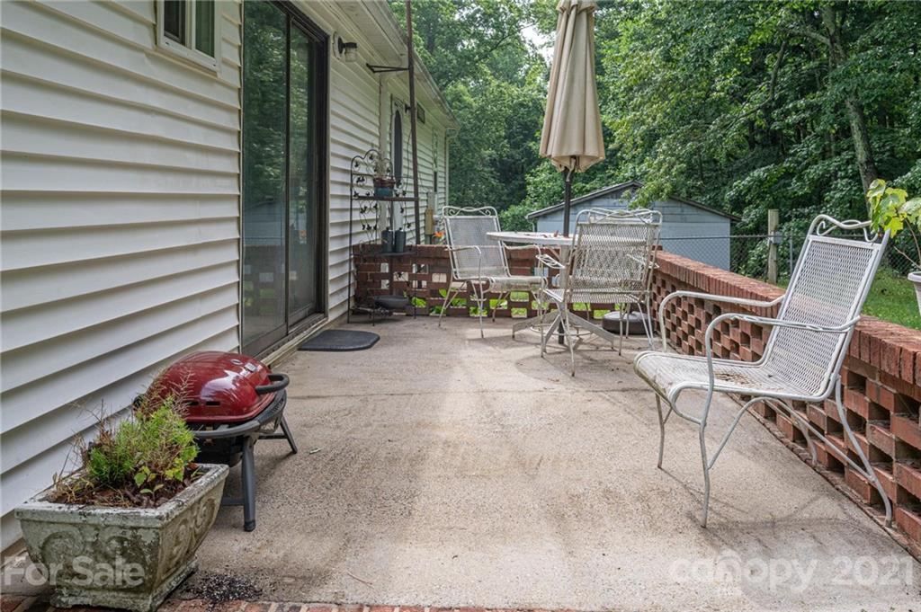 500 Miner's Road Lincolnton, NC 28092 - Photo 16 of 21 Gallery Image 16