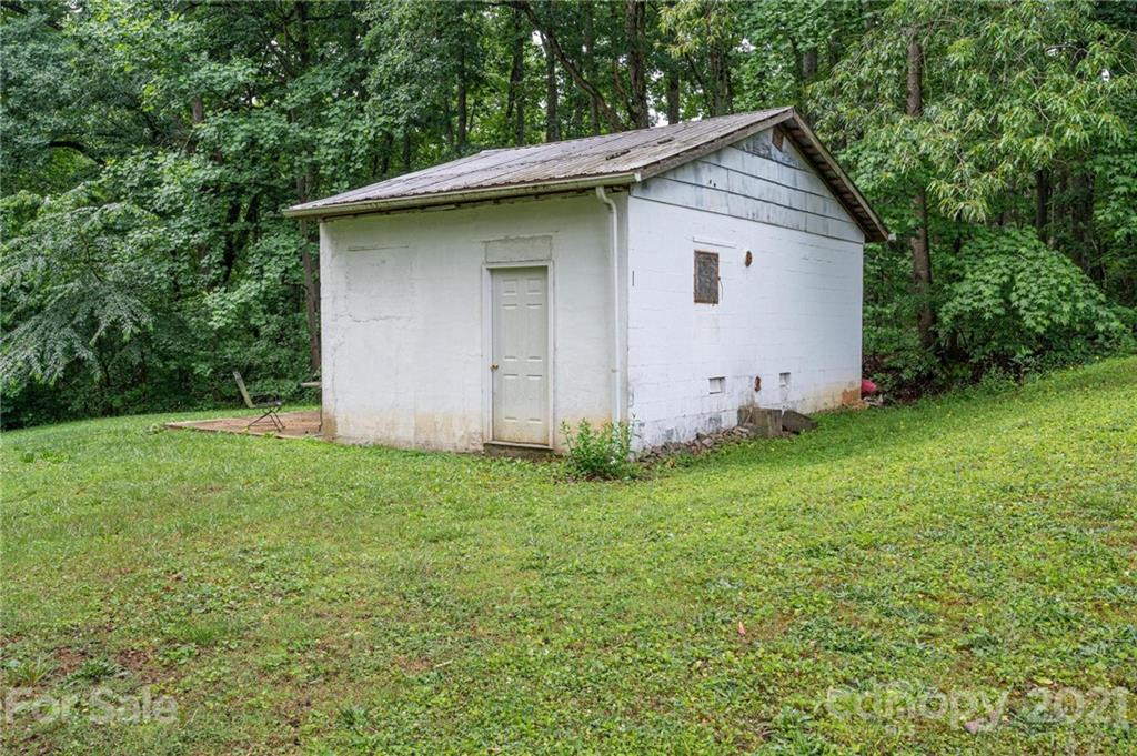 500 Miner's Road Lincolnton, NC 28092 - Photo 20 of 21 Gallery Image 20