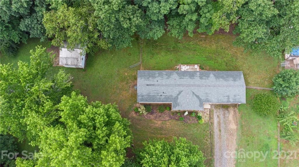 500 Miner's Road Lincolnton, NC 28092 - Photo 3 of 21 Gallery Image 3