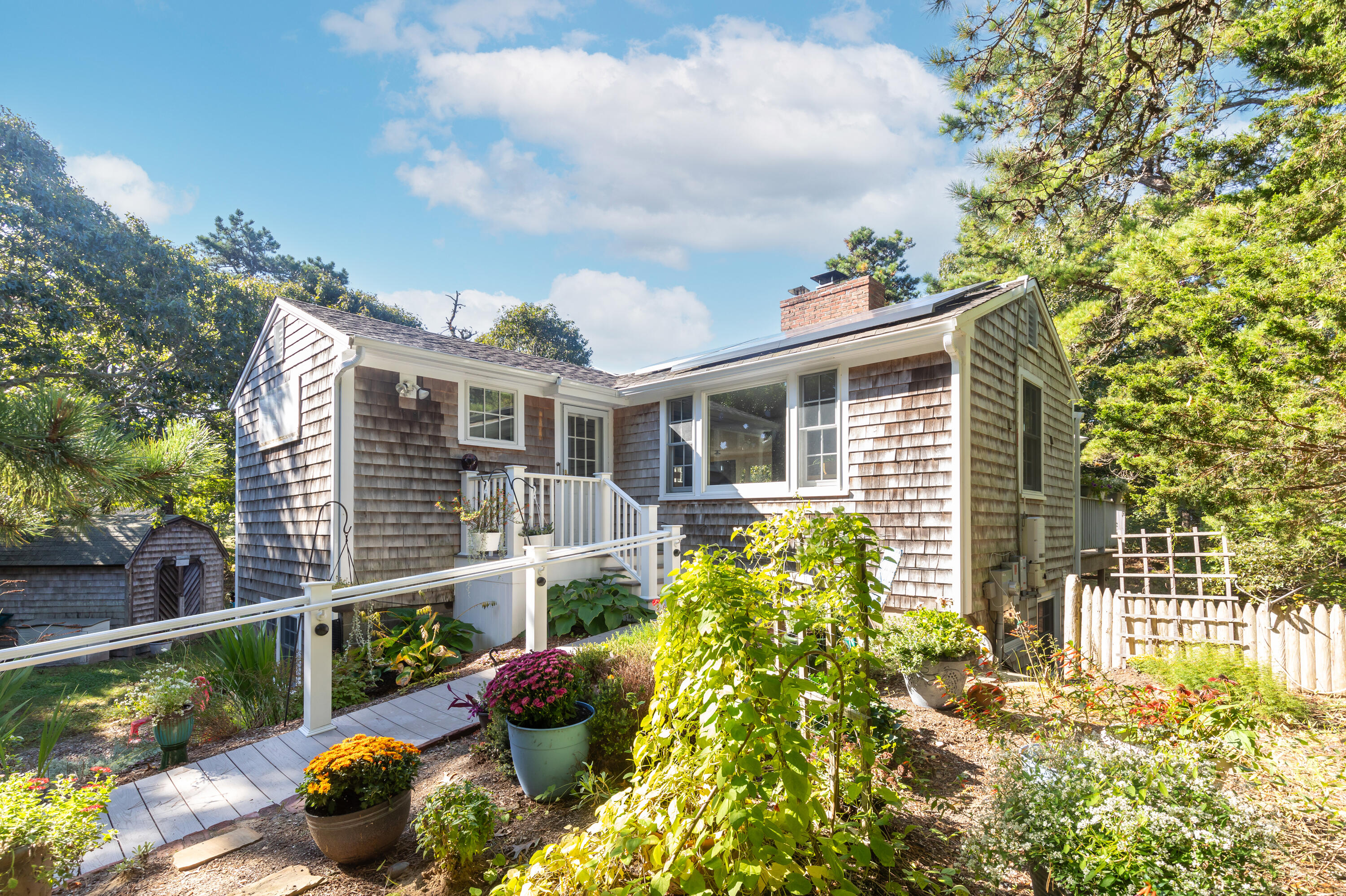 15 Mary Road Eastham, MA 02642 - Photo 3 of 48 03