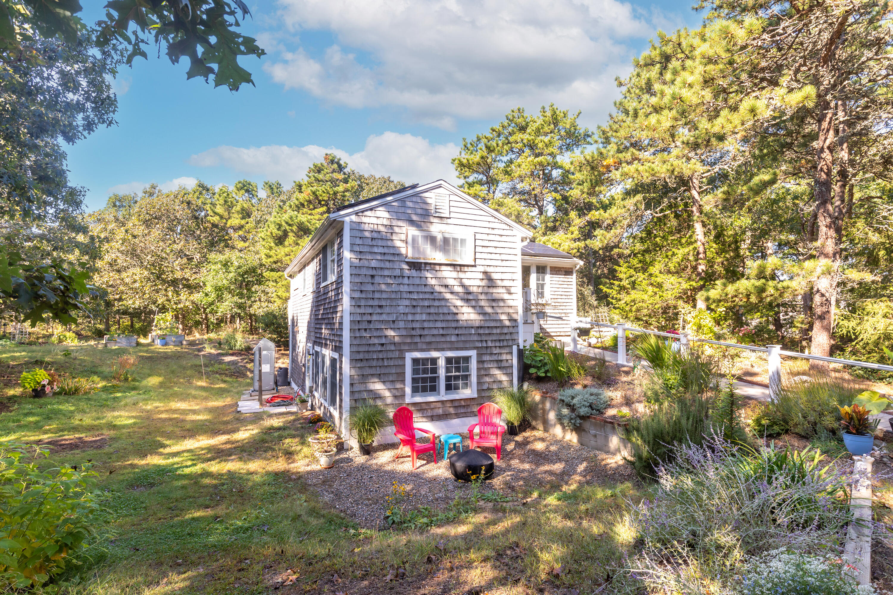 15 Mary Road Eastham, MA 02642 - Photo 4 of 48 05
