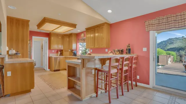 $1,188,888 | 21160 Valle San Juan Drive, Salinas, CA 93907