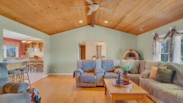 $1,188,888 | 21160 Valle San Juan Drive, Salinas, CA 93907