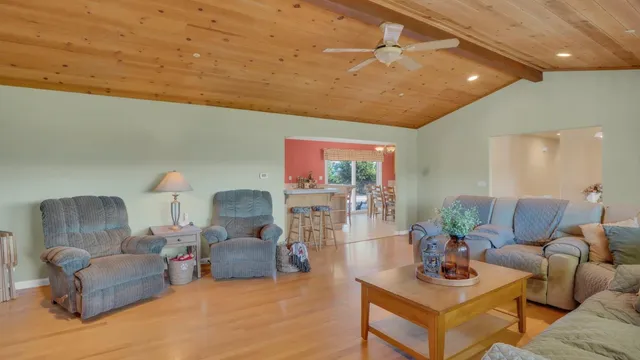 $1,188,888 | 21160 Valle San Juan Drive, Salinas, CA 93907