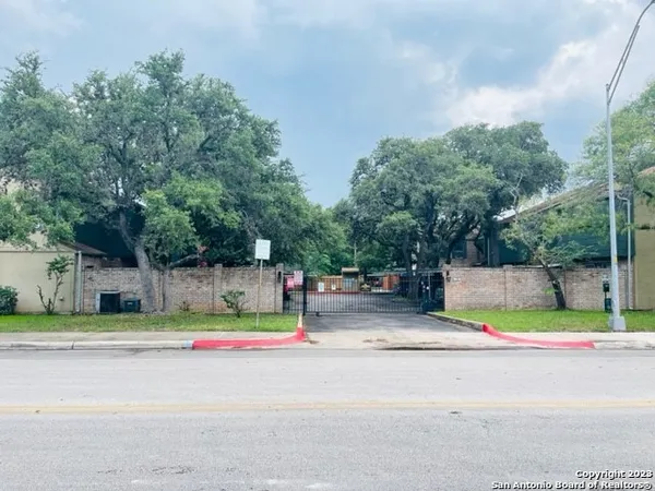 $1,445 | 3678 Hidden Drive, Unit 1103, San Antonio, TX 78217
