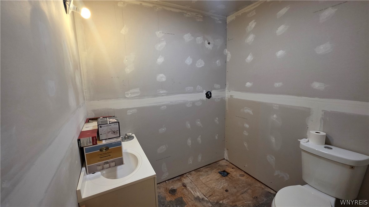 1768 Lewiston Road Alabama, NY 14013 - Photo 11 of 32