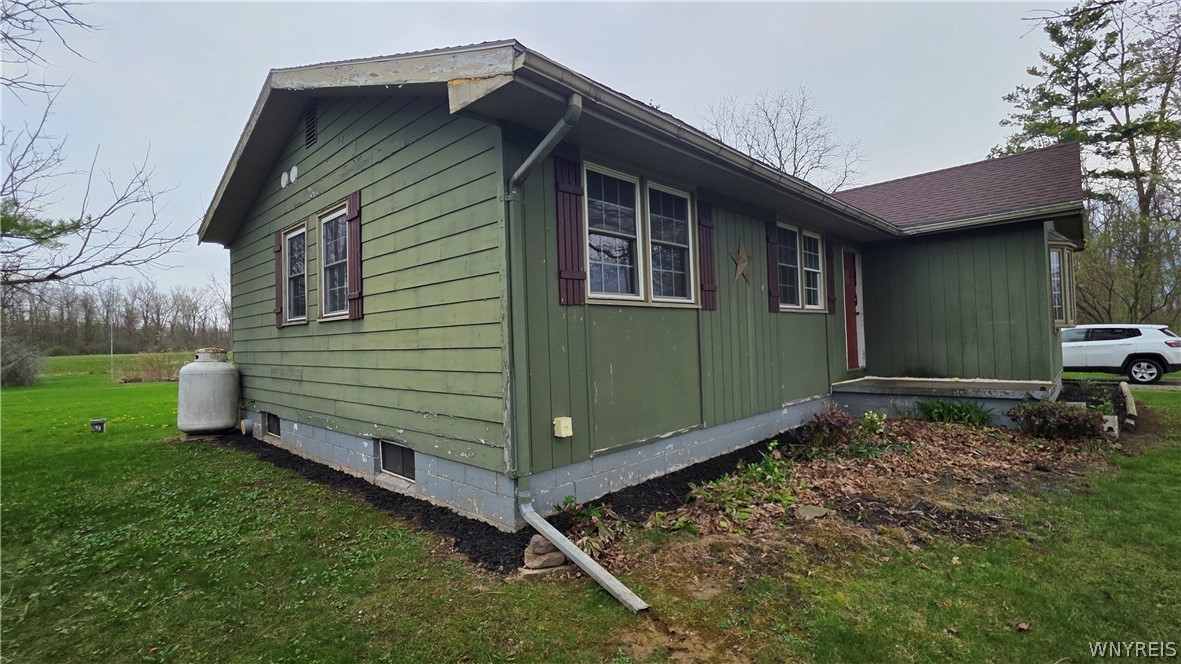 1768 Lewiston Road Alabama, NY 14013 - Photo 30 of 32