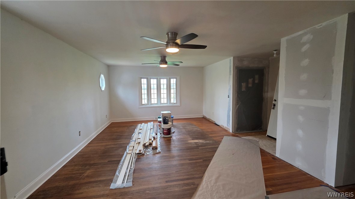 1768 Lewiston Road Alabama, NY 14013 - Photo 4 of 32