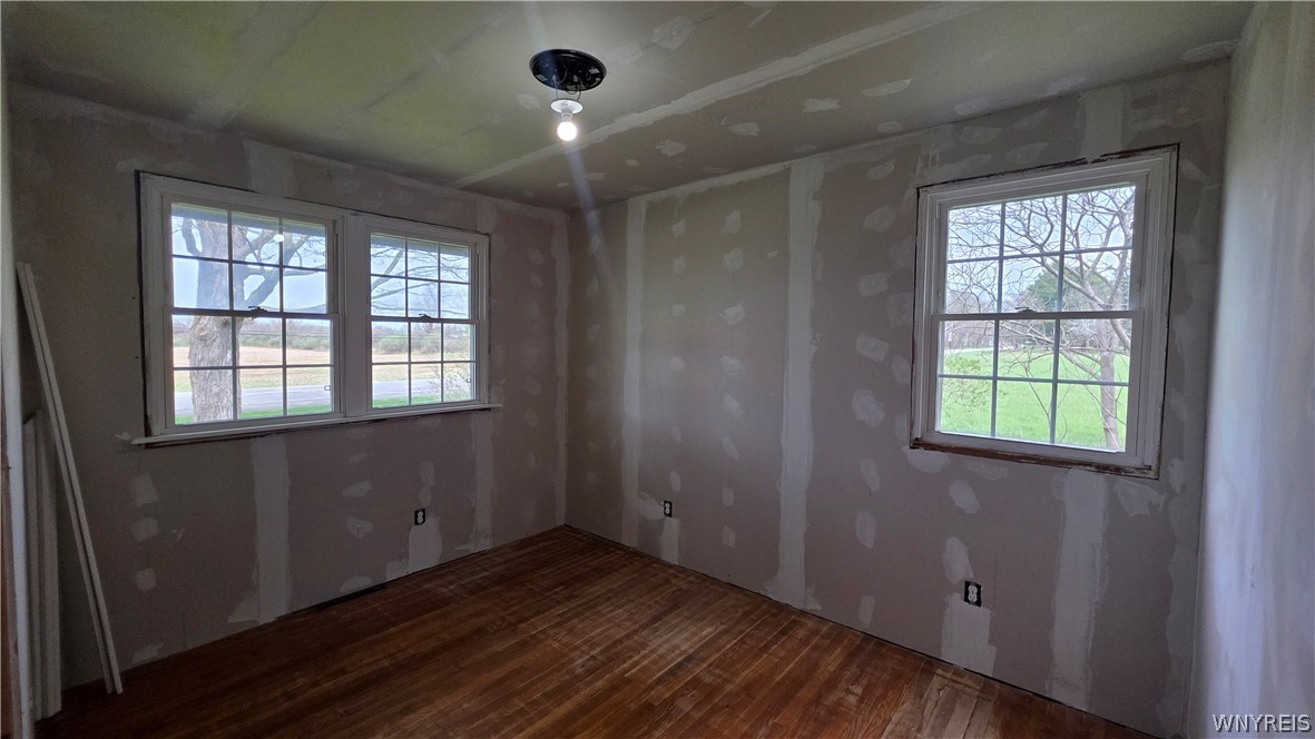 1768 Lewiston Road Alabama, NY 14013 - Photo 10 of 32