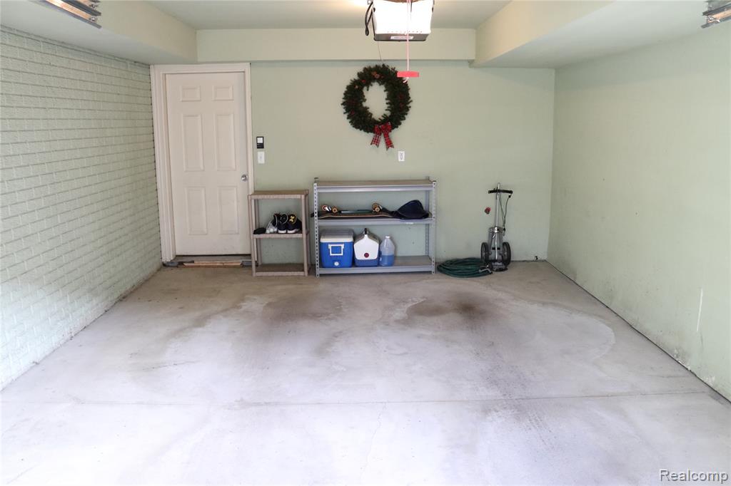 17069 East 14 Mile Road, Unit 8 Fraser, MI 48026 - Photo 26 of 28 Gallery Image 26