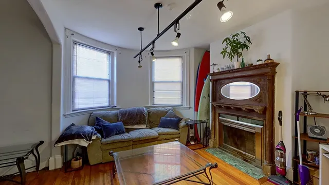 $5,600 | 616 Columbus Avenue, Unit 2, Boston, MA 02118