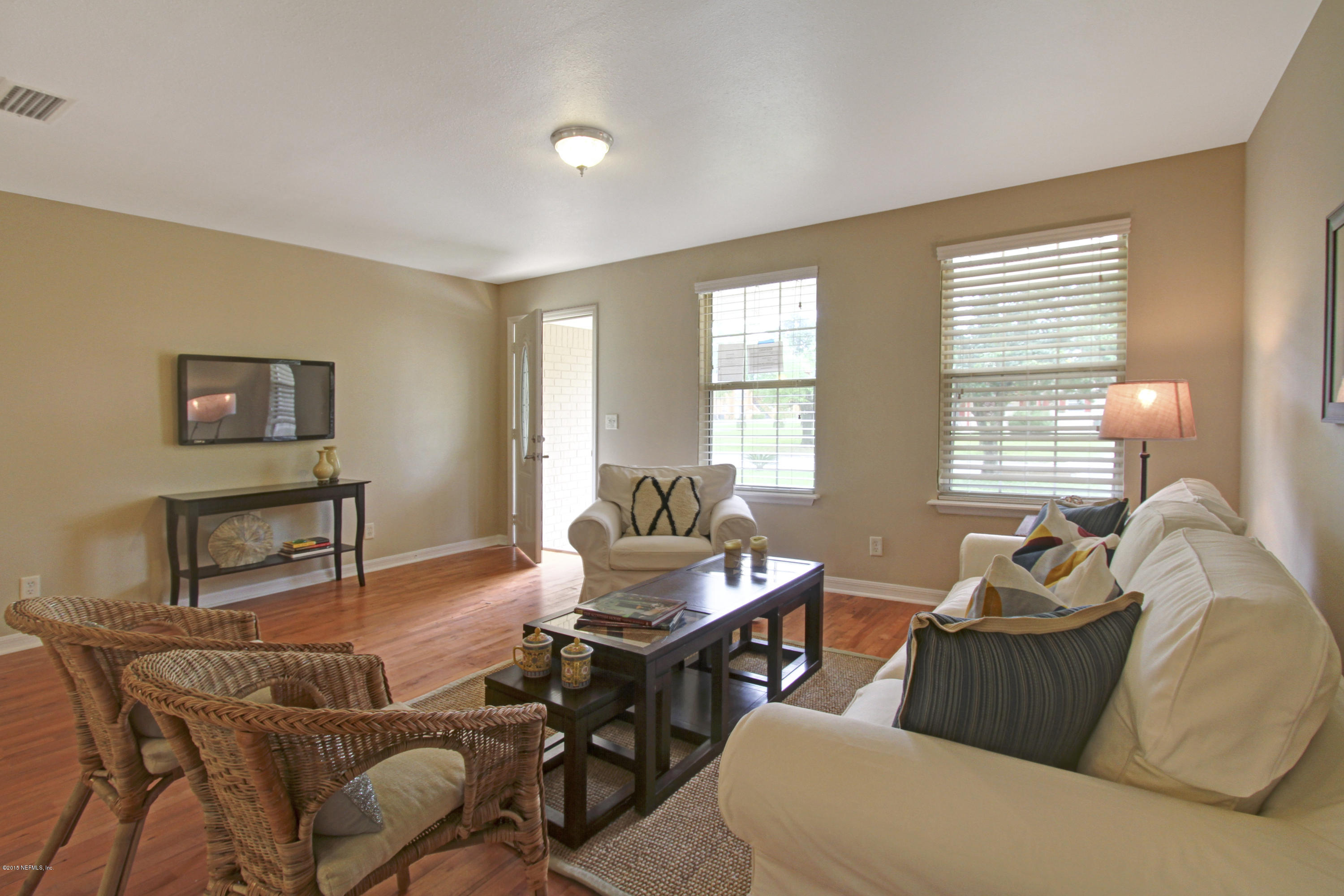 3580 Victoria Park Road Jacksonville, FL 32216 - Photo 4 of 17 IMG_0080_1_3_4.jpg