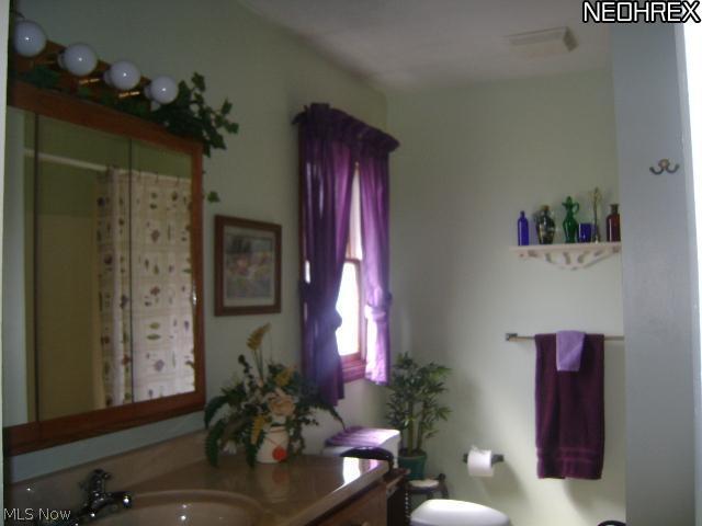 42931 Russia Road Elyria, OH 44035 - Photo 14 of 24 Gallery Image 14