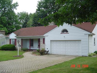 4140 Stratford Road Youngstown, OH 44512 - Photo 1 of 1