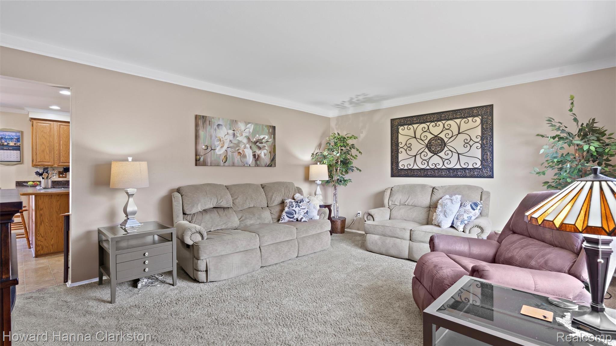 5122 Waldon Road Clarkston, MI 48348 - Photo 5 of 21 Neutral colors