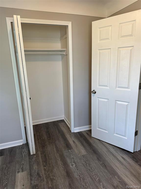 6161 East River Road Flushing, MI 48433 - Photo 27 of 63