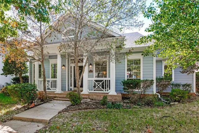 $490,000 | 8020 Bridge Street, North Richland Hills, TX 76180