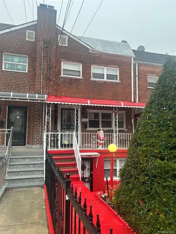 $669,000 | 1024 East 214th Street | Williamsbridge