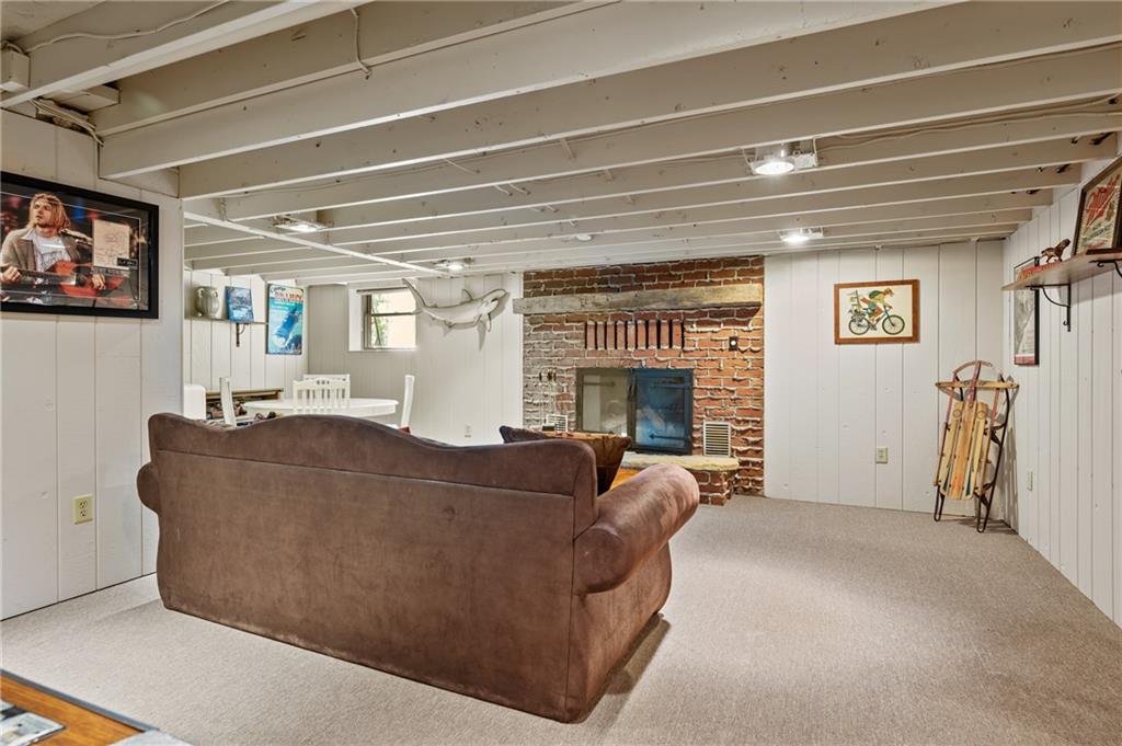 415 Gardner Road Hidden Valley, PA 15502 - Photo 20 of 32 Gallery Image 20