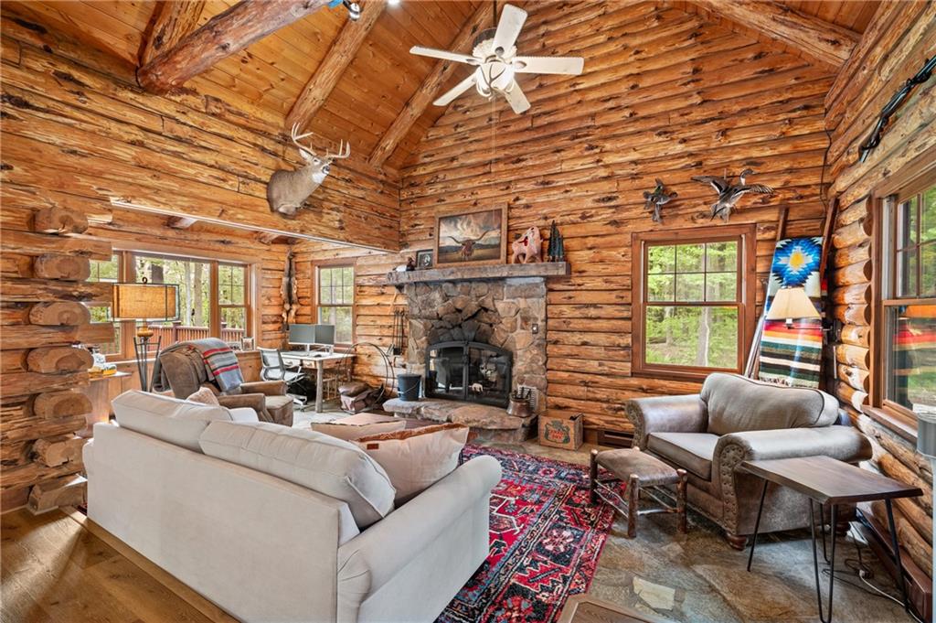 415 Gardner Road Hidden Valley, PA 15502 - Photo 4 of 32 Gallery Image 4
