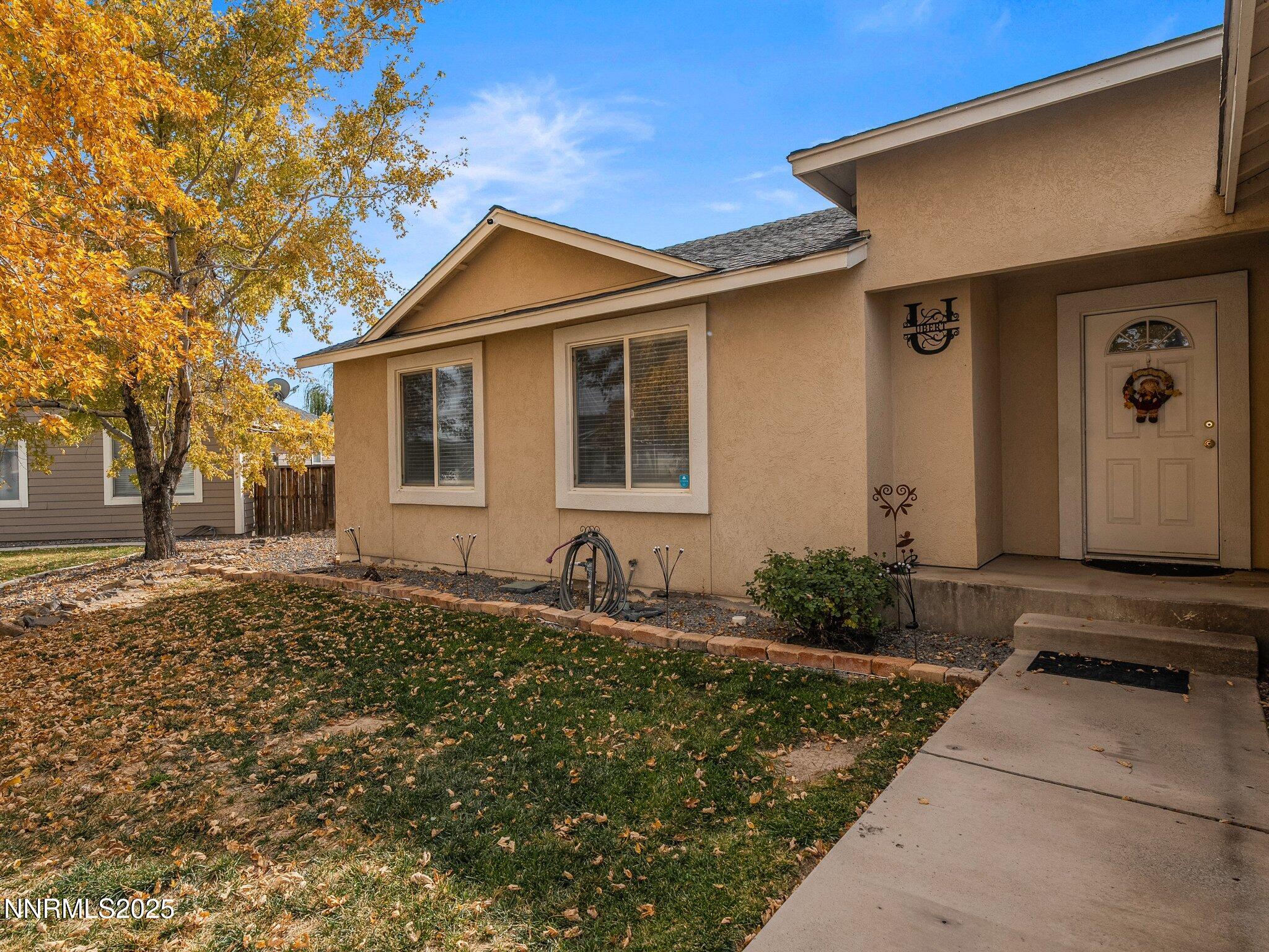 1921 Driver Court Fernley, NV 89408 - Photo 4 of 32 1921 Driver Ct-103