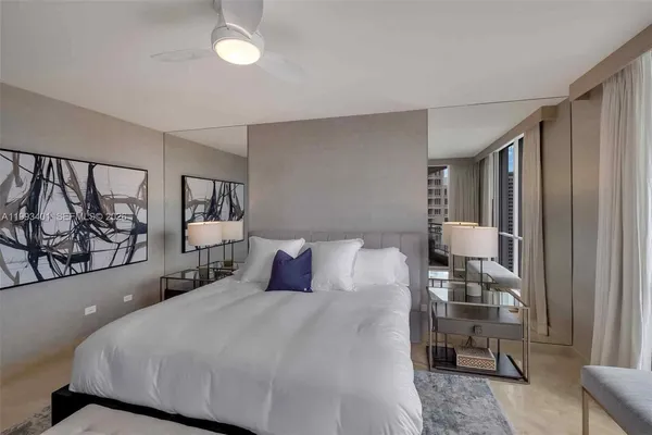 $8,900 | 848 Brickell Key Drive, Unit 2605, Miami, FL 33131