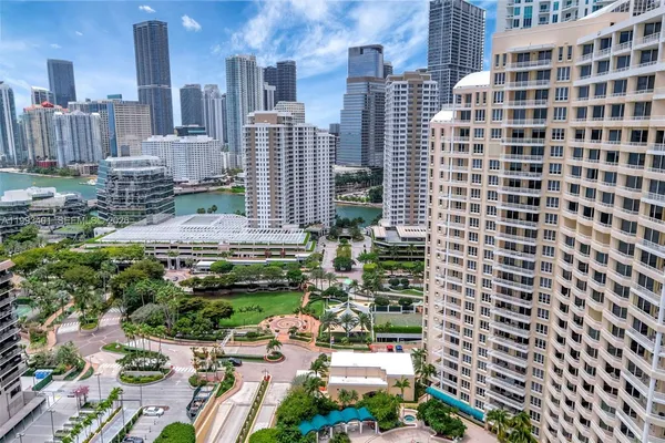 $8,900 | 848 Brickell Key Drive, Unit 2605, Miami, FL 33131