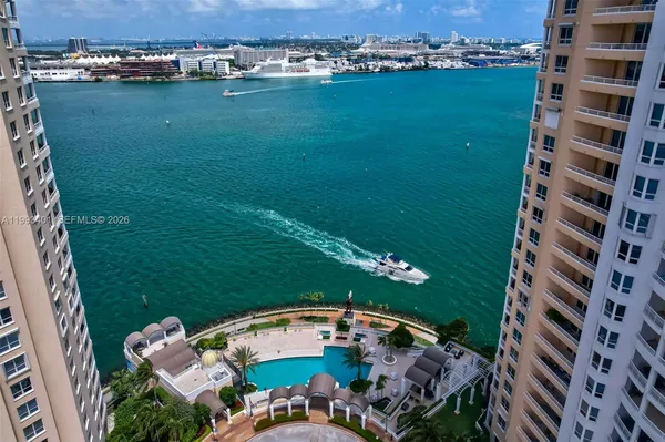 $8,900 | 848 Brickell Key Drive, Unit 2605, Miami, FL 33131