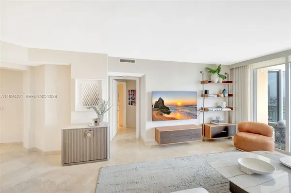 $8,900 | 848 Brickell Key Drive, Unit 2605, Miami, FL 33131